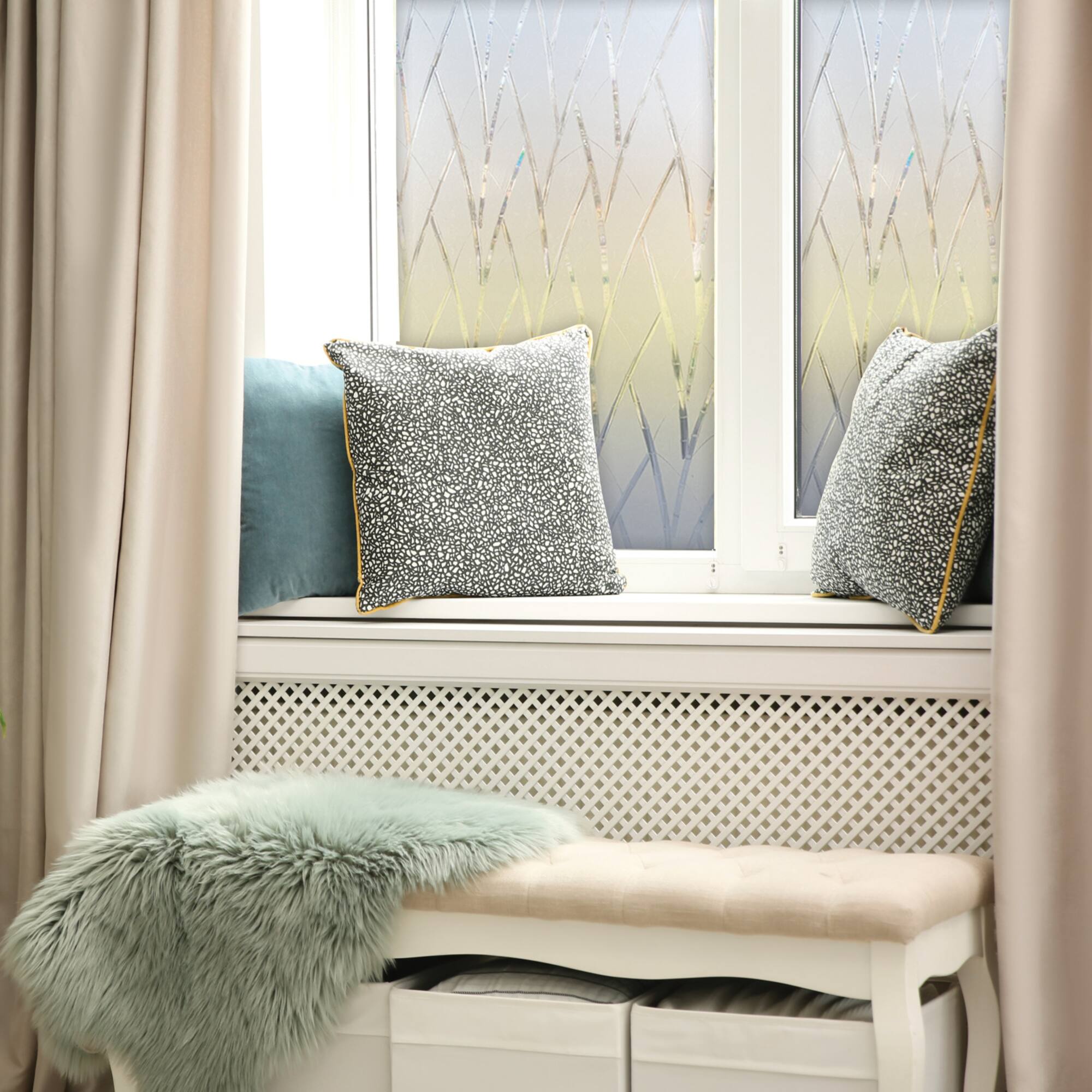 RoomMates Bamboo Privacy Window Film